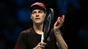 Sinner vence Zverev e se garante na semifinal do ATP Finals