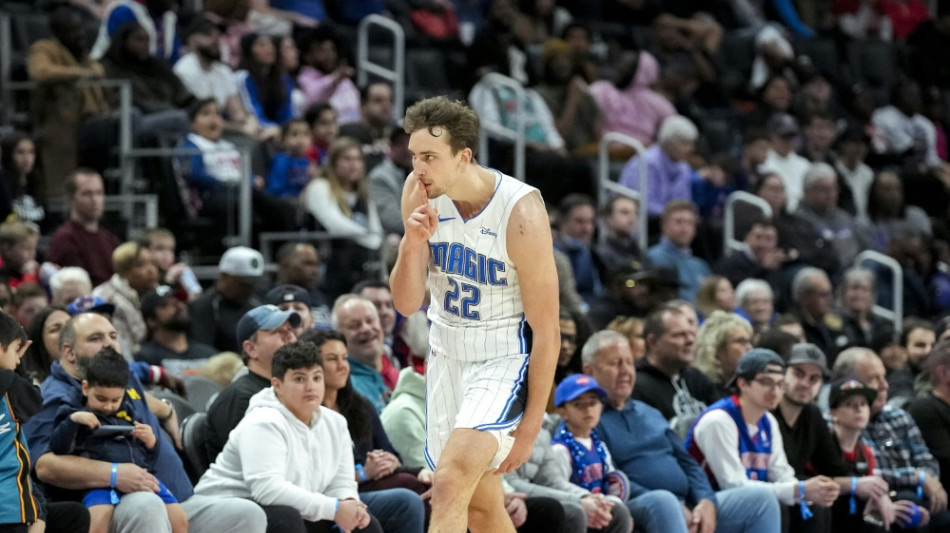 Wagner-Br&uuml;der gewinnen deutsches NBA-Duell mit Schr&ouml;der