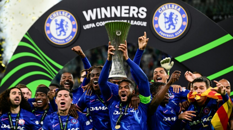 Chelsea completa su colecci&oacute;n de trofeos europeos con una remontada al Betis