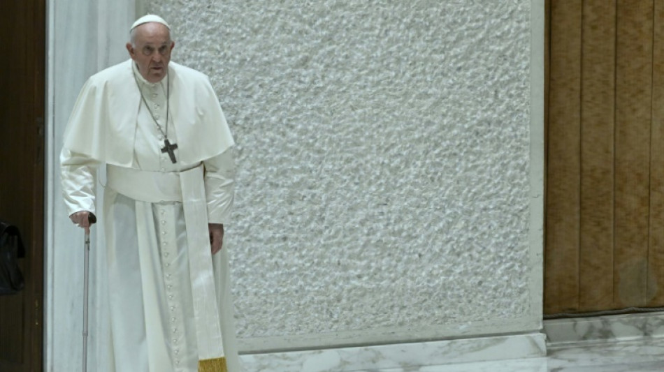 Papst Franziskus kritisiert Desinformation als "erste Sünde" des Journalismus