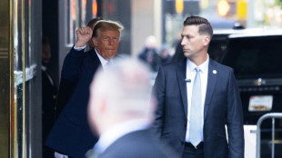 Trump arrives at NY court for opening statements in criminal trial