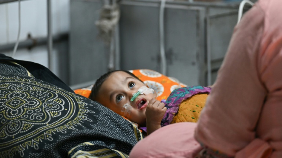  Bangladesh measles crisis 'warning sign' of other outbreaks: report 