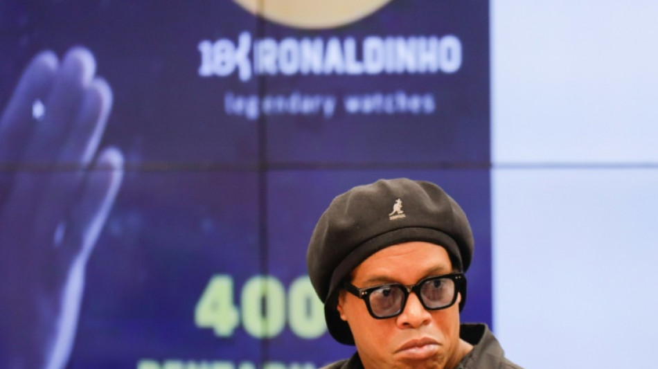 Ronaldinho niega relaci&oacute;n con una estafa piramidal ante Congreso brasile&ntilde;o
