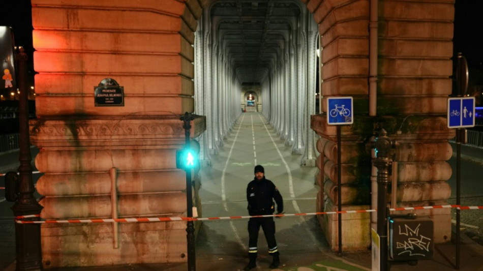 Regierung: Todesopfer bei Messerattacke in Paris war deutscher Tourist