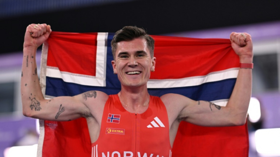 Jakob Ingebrigtsen se proclama campe&oacute;n mundial de 3.000 m en pista cubierta