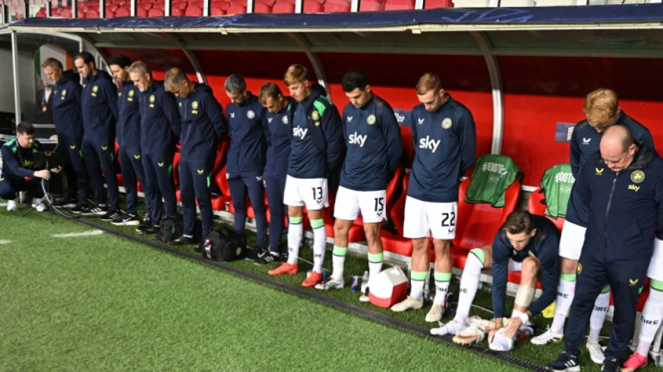  Vor leeren R&auml;ngen und ohne Handschlag: Irland besiegt Israel bei Nations-League-Spiel 