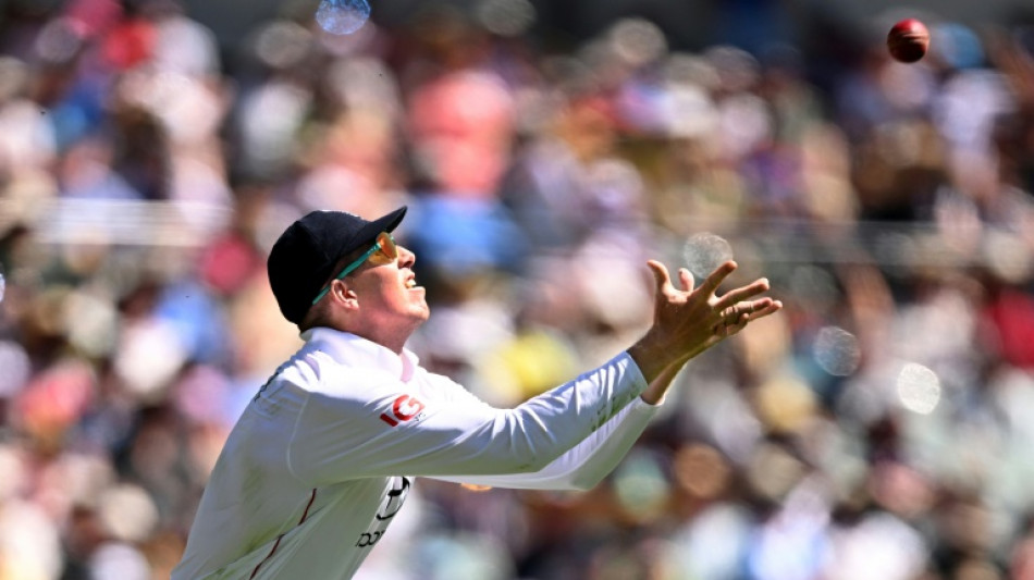 England dig in as they chase a record 435 to keep Ashes alive