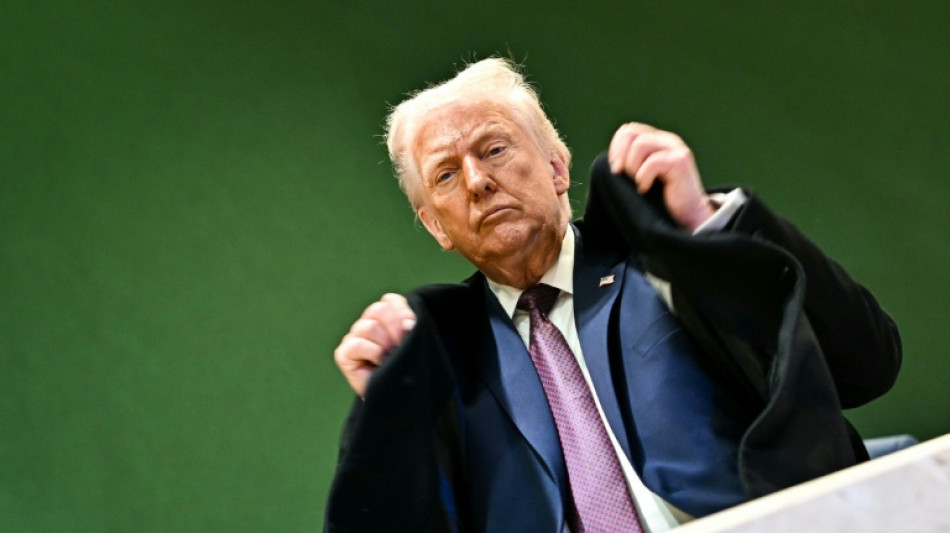 Face &agrave; l'impopularit&eacute; croissante de Trump, les R&eacute;publicains veulent muscler leur service apr&egrave;s-vente