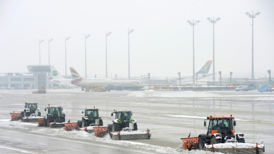 Eisregen: Flughafen München stellt Betrieb am Dienstag zeitweise ein