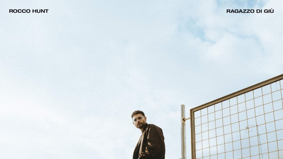 Rocco Hunt, il 25 aprile esce il nuovo album Ragazzo di giù