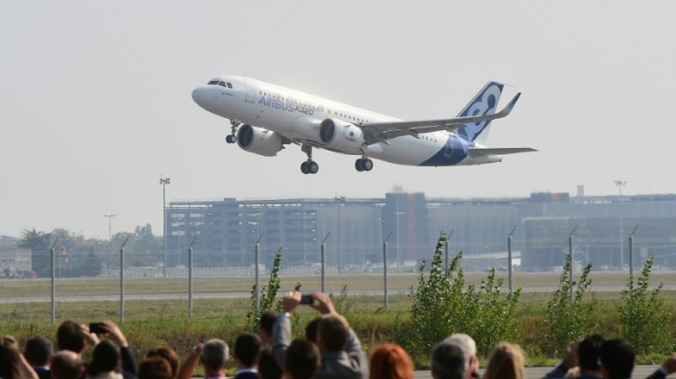 El grupo a&eacute;reo IAG encarga 37 Airbus A320neo adicionales