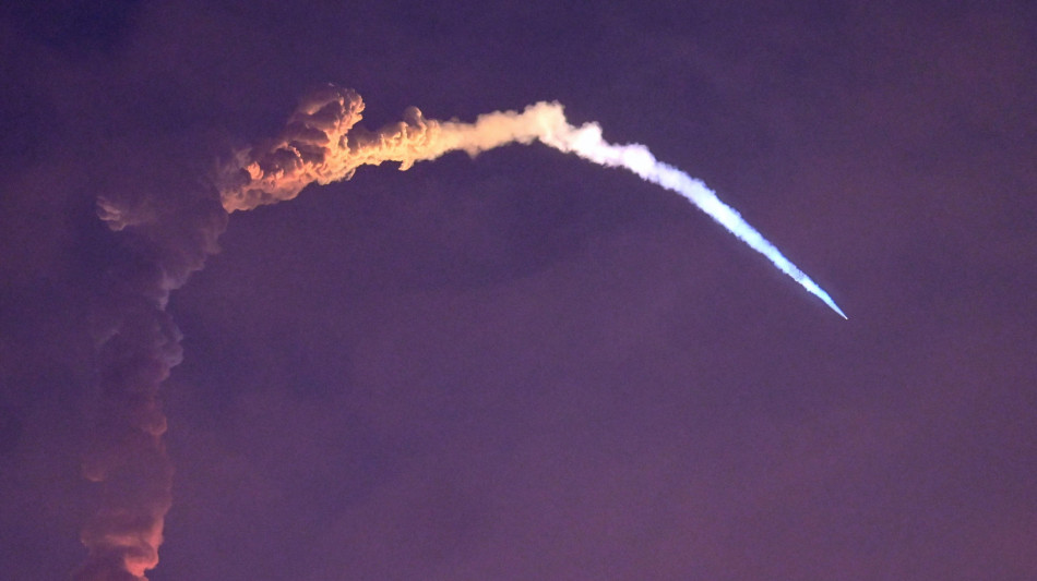 India, fallisce il lancio di un satellite per un guasto al razzo