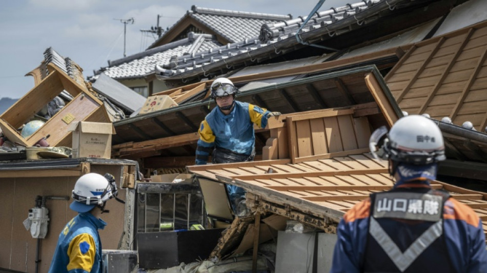  S&eacute;isme au Japon: le bilan monte &agrave; 30 morts, les survivants face &agrave; la chaleur 