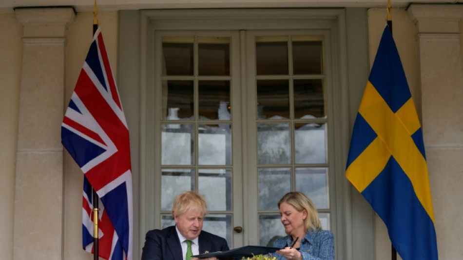 Schweden und Großbritannien unterzeichnen militärischen Beistandspakt
