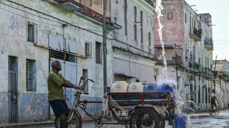  La escasez de agua fuerza a cubanos a cavar pozos para abastecerse 