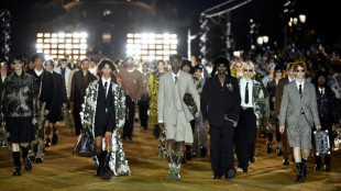 Gospel dita ritmo da primeira coleção de Pharrell Williams para Louis Vuitton