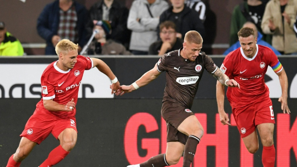  Wolfsburg kassiert bei St. Pauli erste Zweitliga-Niederlage 