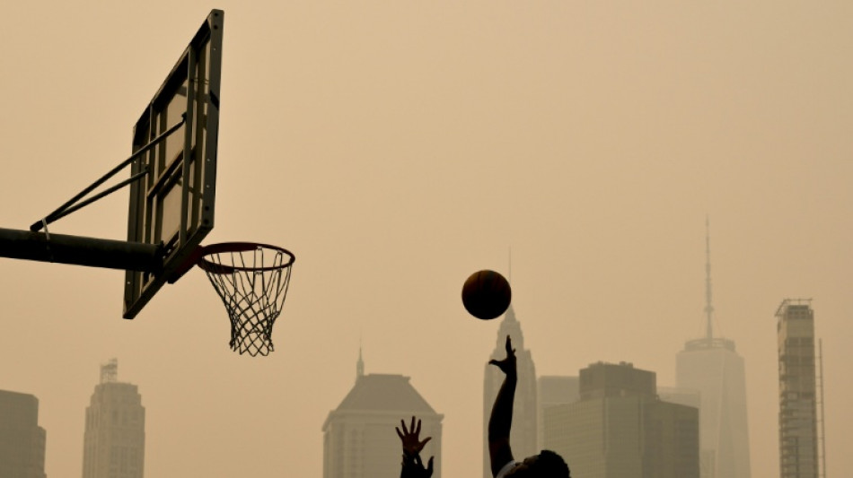  Hazardous Canadian wildfire smoke choking millions in US 