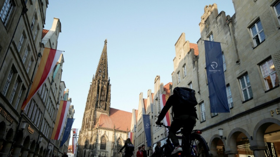  "Haltet fest am Glauben": Heiner Wilmer als neuer Bischof von M&uuml;nster eingef&uuml;hrt 