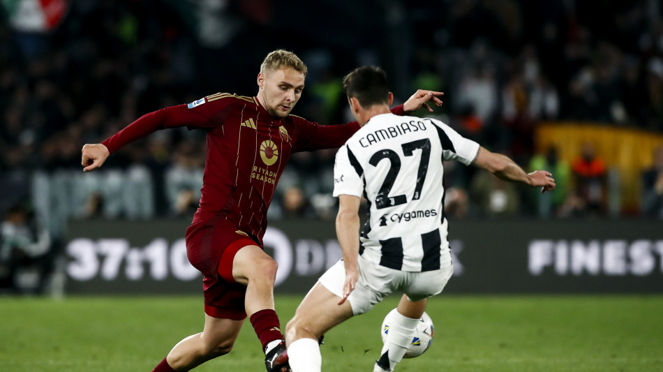 Calcio: Boniek, 'tra la Roma e la Juve un pareggio giusto'