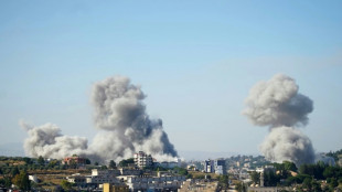 Israel strikes south Lebanon despite truce announced with Hezbollah