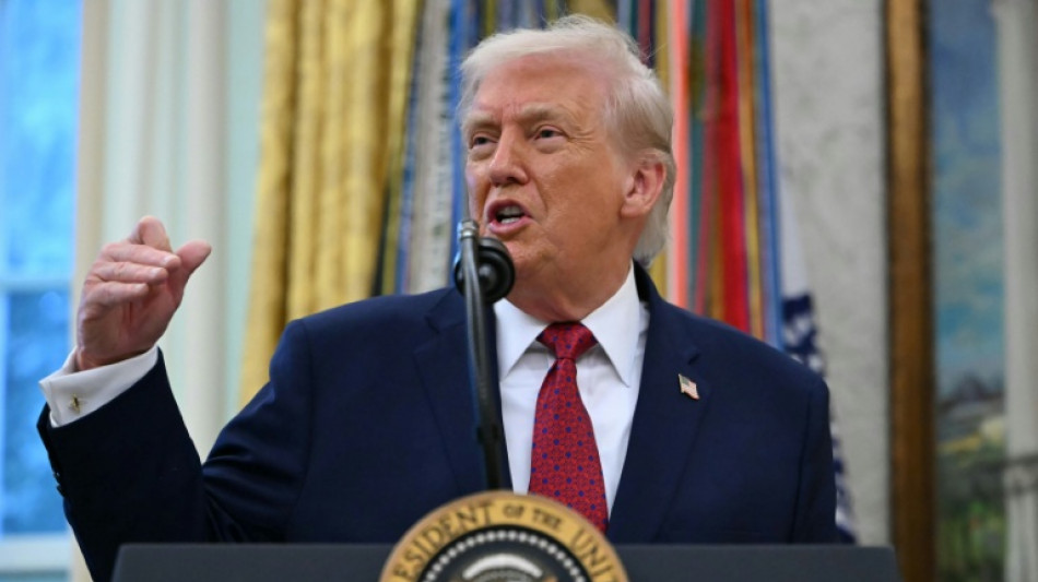 Trump processa BBC por US$ 10 bilh&otilde;es e emissora promete apresentar defesa