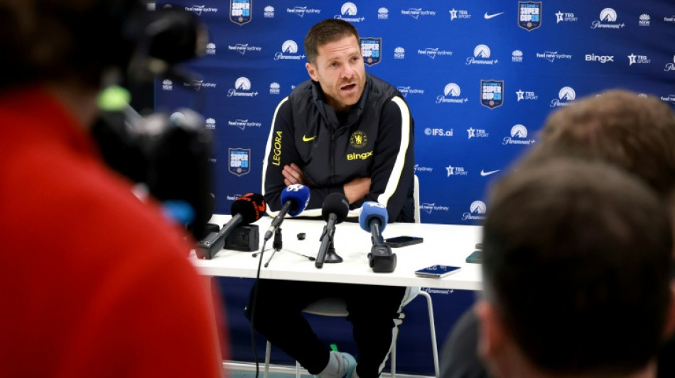  Alonso says 'great signing' Rogers can rejuvenate Chelsea 