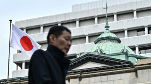 Japans Zentralbank hebt erstmals seit 17 Jahren wieder den Leitzins an