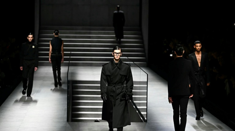 L'homme Dolce & Gabbana exalte le noir et l'&eacute;l&eacute;gance sobre  