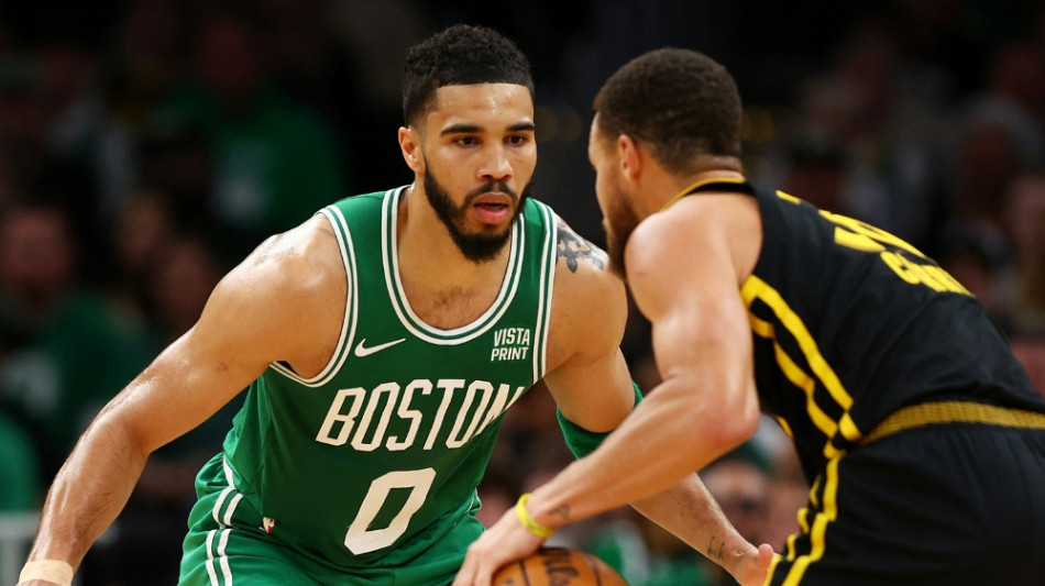 82 Punkte zur Pause: Boston feiert Rekordsieg in der NBA