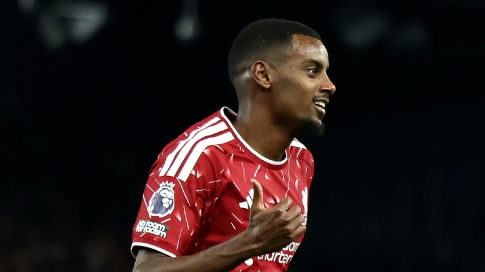  Isak ready to show world his quality, says Van Dijk 
