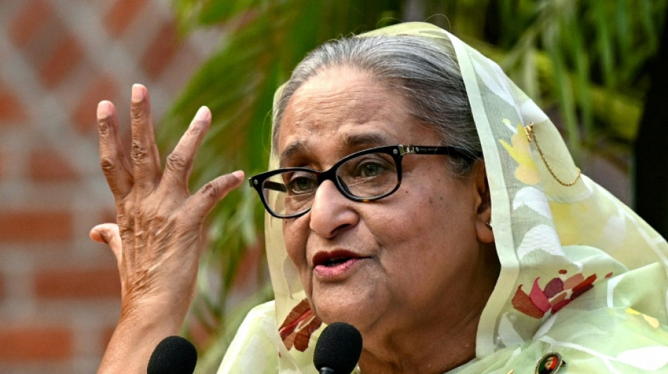  Bangladesh ex-premier Hasina vows to return despite fearing for life 