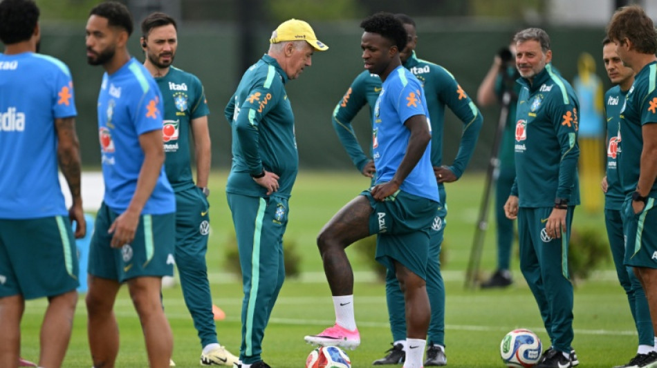  Brasil treina sem Alisson antes de enfrentar Esc&oacute;cia na Copa do Mundo 