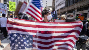 Famosos mexicanos, en la mira por su postura ante las redadas migratorias en EEUU