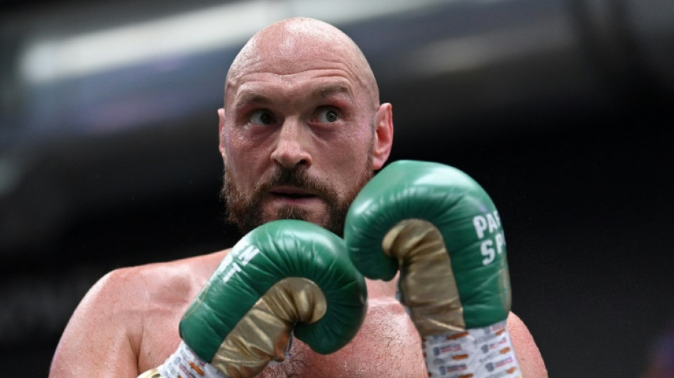 Heavyweight champion Fury says need to stay 'sane' behind retirement U-turn