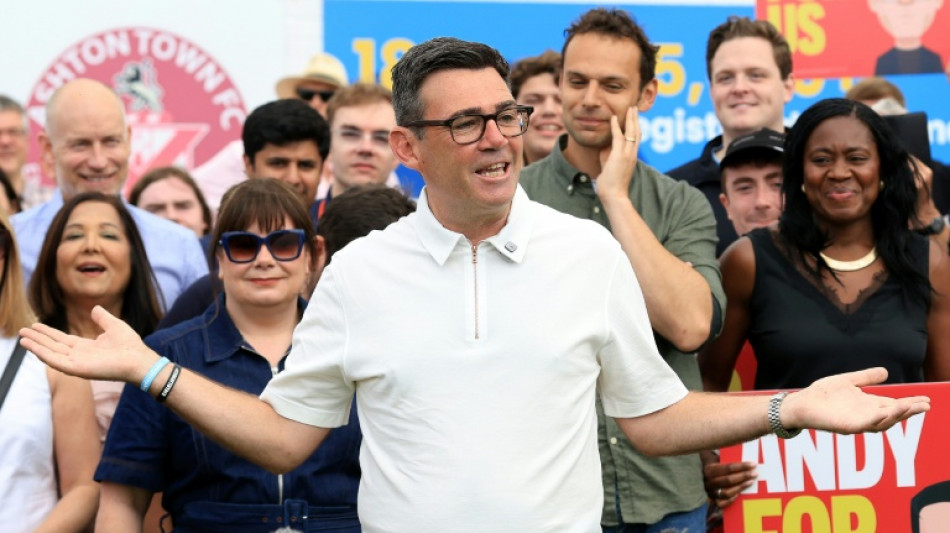  Burnham consegue vaga no Parlamento brit&acirc;nico e inicia batalha trabalhista para derrubar Starmer 