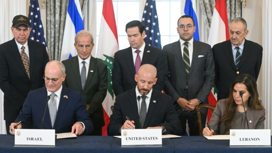  Isra&euml;l et le Liban saluent la signature d'un accord-cadre &agrave; Washington, rejet&eacute; par le Hezbollah 