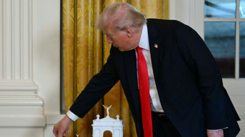  Trump-Regierung stellt Pl&auml;ne f&uuml;r 76 Meter hohen Triumphbogen in Washington vor 