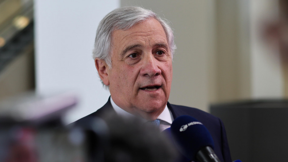  Tajani, previsto domattina rientro in Italia delle 5 attiviste fermate in Israele 
