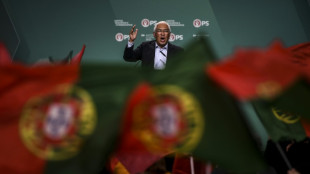 Clara victoria del primer ministro socialista en legislativas de Portugal