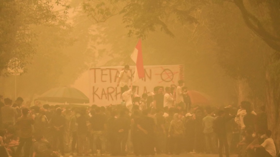  'How is it possible?': Students protest Indonesian haze 