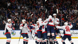 Bannis du sport mondial, des Russes applaudissent le record du hockeyeur Ovechkin