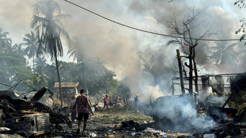  Dutzende Tote bei Angriff der myanmarischen Armee auf Markt im Bundesstaat Rakhine 