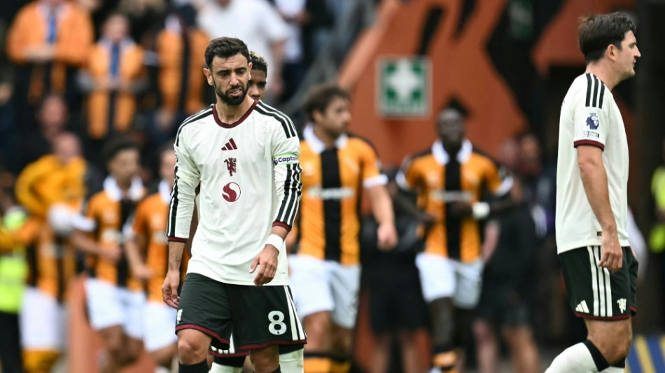  "Dem&uuml;tigung": ManUnited verliert bei Aufsteiger Hull 