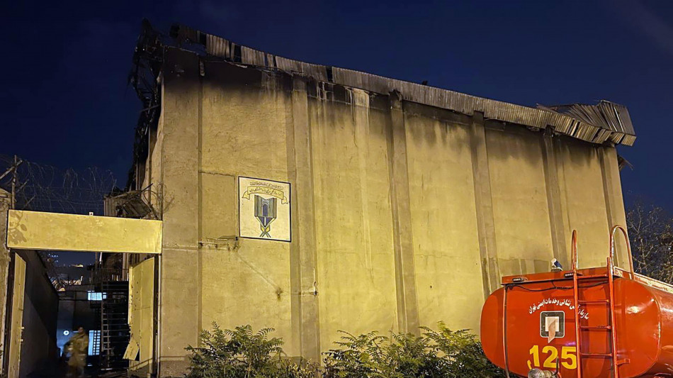 Iran, 'al carcere di Evin situazione resta sotto controllo'