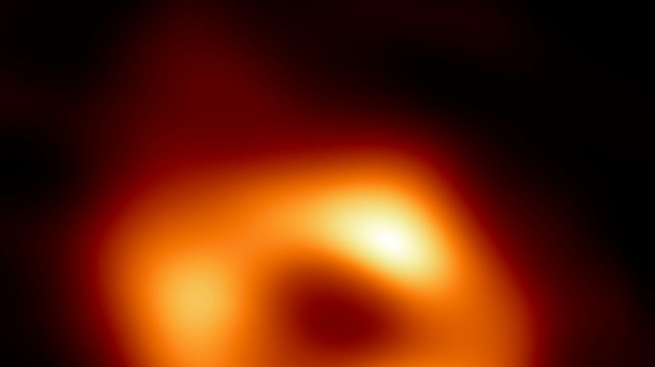 Première preuve en image d'un trou noir supermassif au coeur de notre galaxie