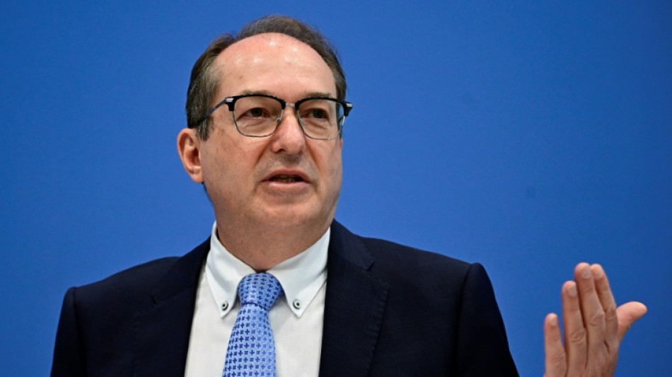  Dobrindt: Diskussionen &uuml;ber m&ouml;gliche Minderheitsregierung "absolut absurd" 