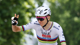 Tour: Pogacar vince la 4a tappa, Van der Poel resta in giallo