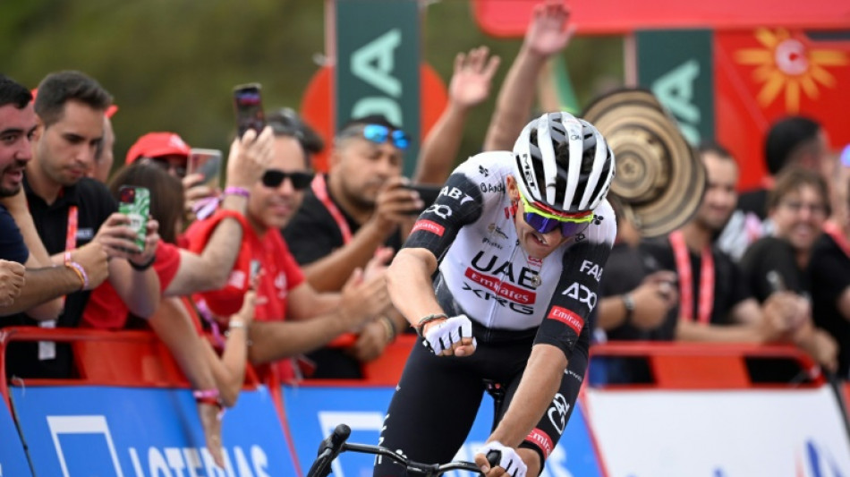 Tour d'Espagne: Soler s'impose en solitaire, Vingegaard r&eacute;siste aux UAE