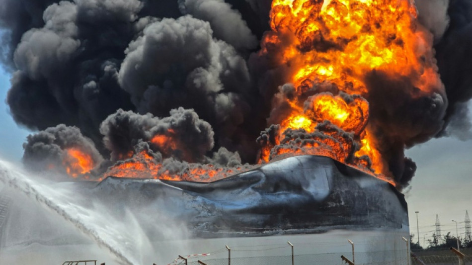  Brand nach Drohnenangriff auf &Ouml;lraffinerie in Libyen laut Unternehmen unter Kontrolle 